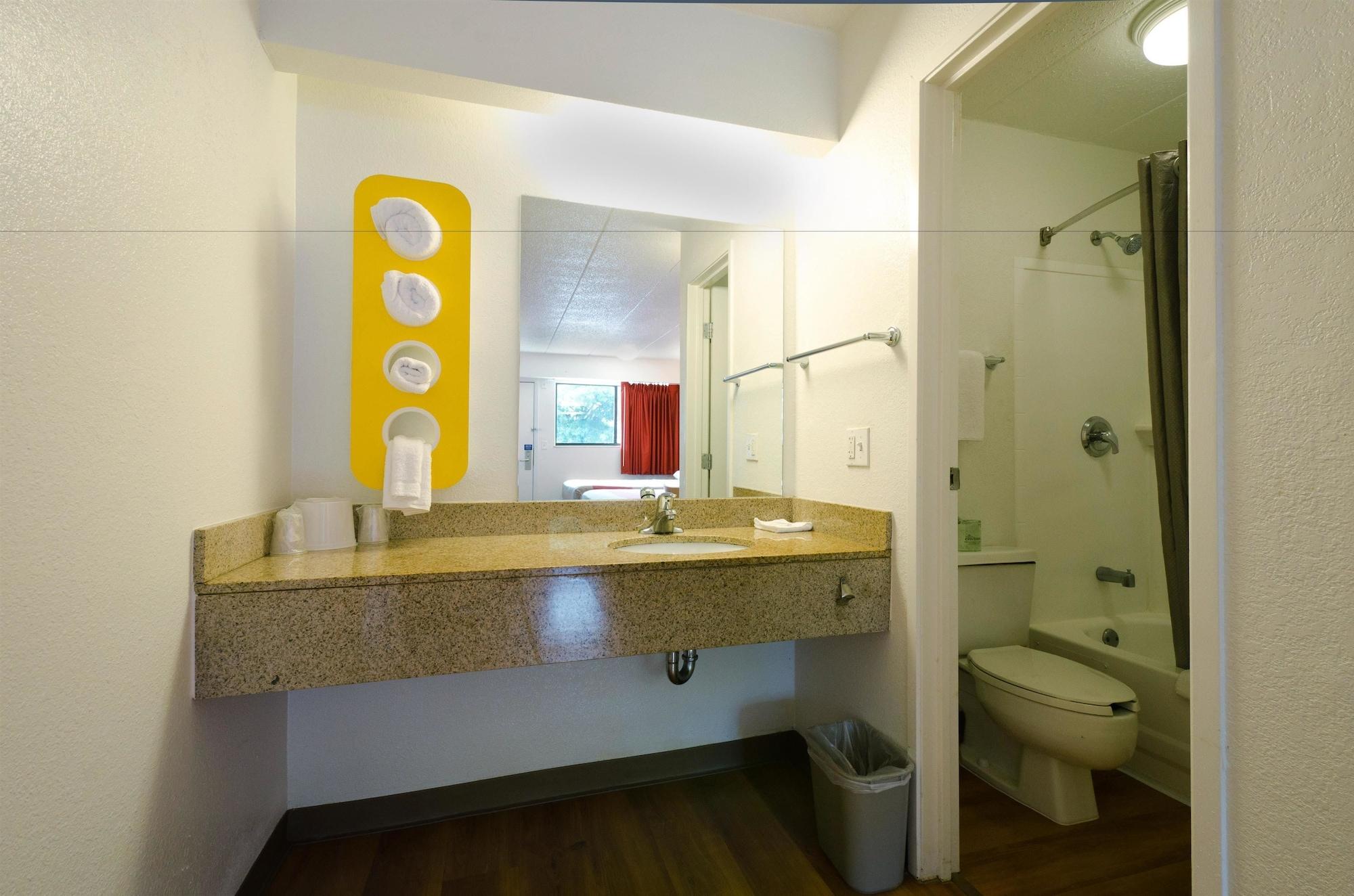 Motel 6-Gaithersburg, Dc - Washington מראה חיצוני תמונה